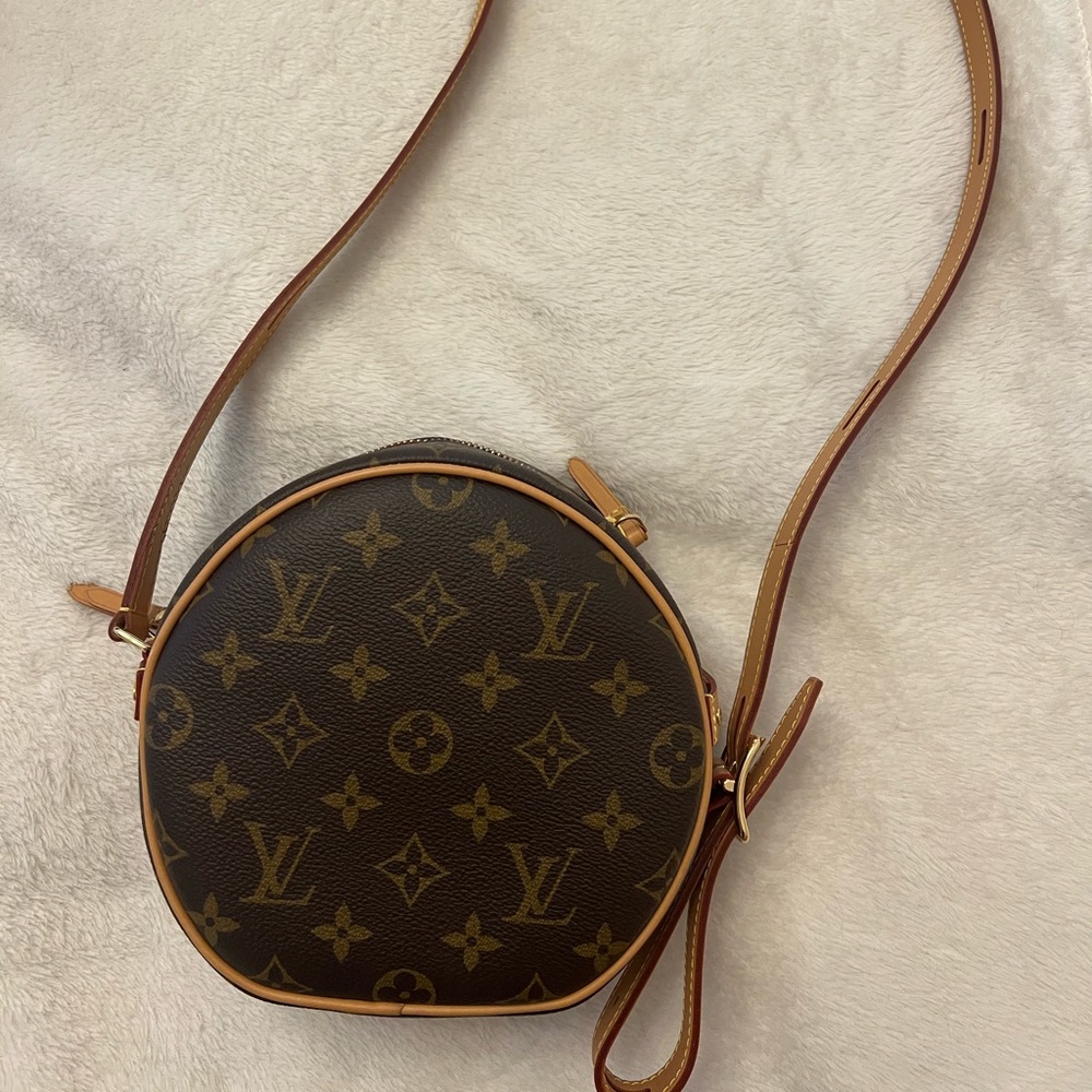 LOUIS VUITTON BOITE CHAPEAU SOUPLE PM